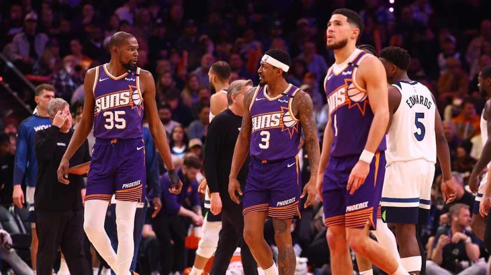 效力的, 并在, 部决赛